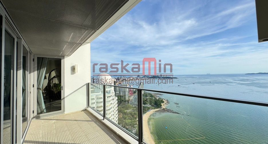 For sale 3 bedrooms condo in Bang Lamung, Chonburi