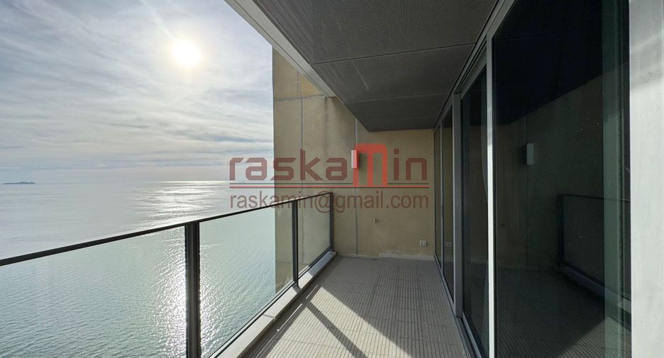 For sale 3 bedrooms condo in Bang Lamung, Chonburi