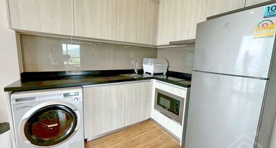 For sale 2 bedrooms condo in Si Racha, Chonburi