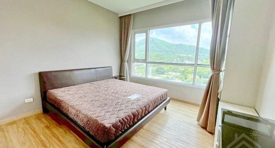For sale 2 bedrooms condo in Si Racha, Chonburi