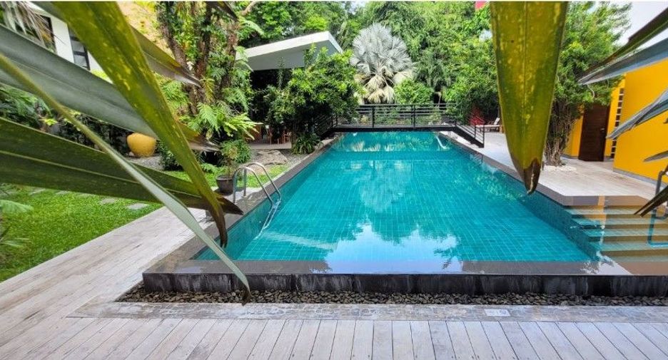 For sale 4 bedrooms townhouse in Hua Hin, Prachuap Khiri Khan
