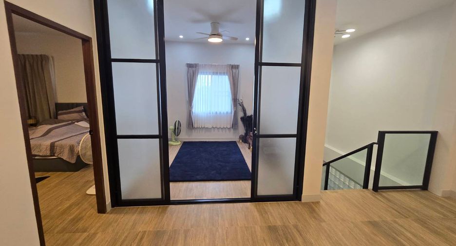 For sale 5 bedrooms villa in Doi Saket, Chiang Mai
