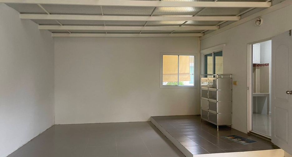 For sale 2 bedrooms house in Saraphi, Chiang Mai