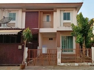 For sale 1 bed townhouse in Mueang Samut Sakhon, Samut Sakhon