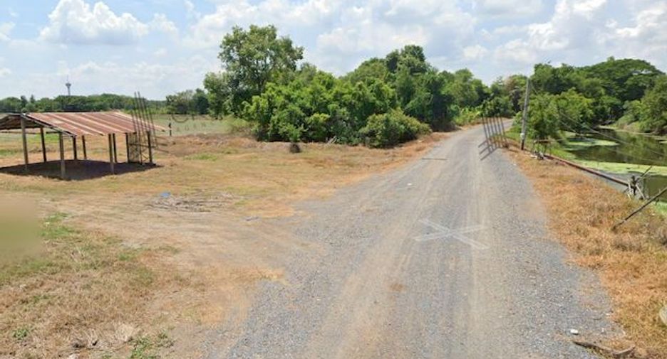 For sale land in Sam Khok, Pathum Thani