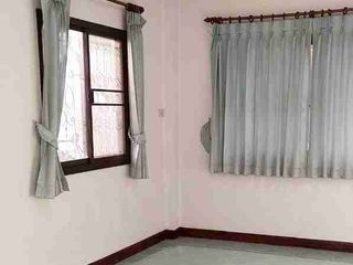 À vendre 2 chambres maison à Lat Krabang, Bangkok