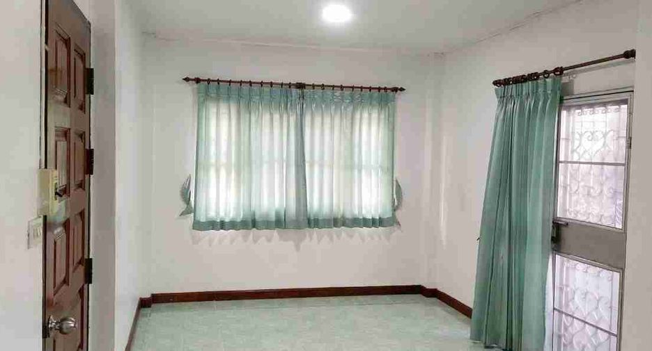 À vendre 2 chambres maison à Lat Krabang, Bangkok