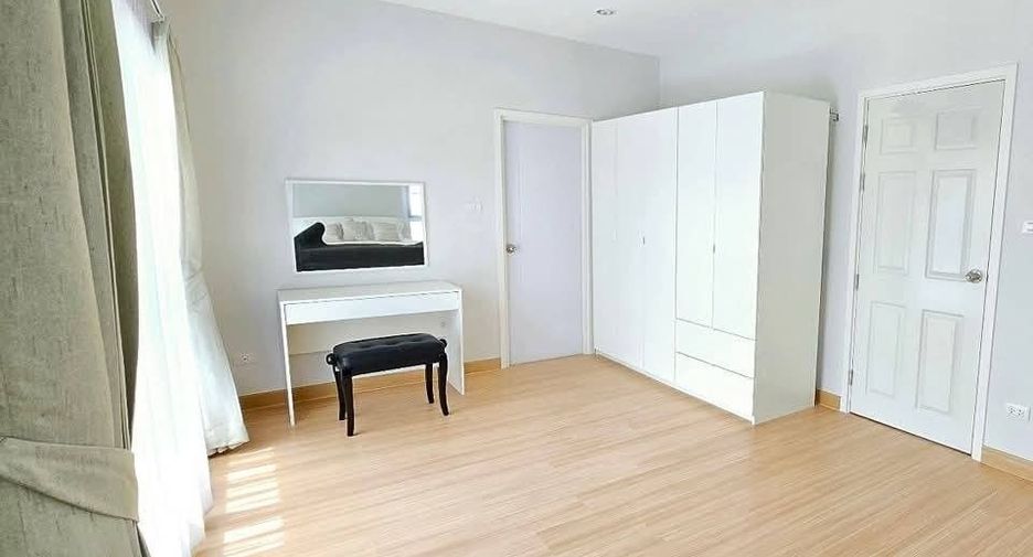 For rent 4 bedrooms house in Hang Dong, Chiang Mai