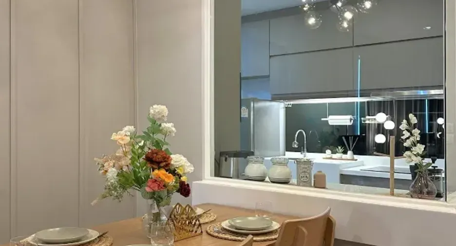 Condo en venta de 2 habitaciones en Phra Khanong, Bangkok