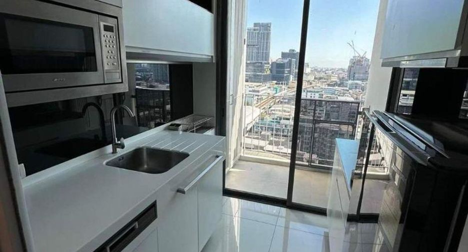 Condo en venta de 1 habitaciones en Phra Khanong, Bangkok