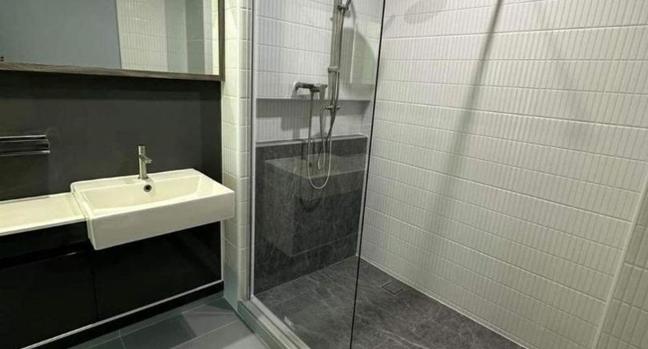 Condo en venta de 1 habitaciones en Phra Khanong, Bangkok