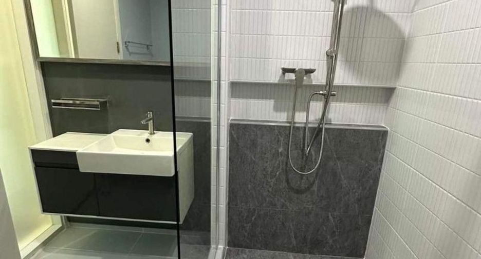 Condo en venta de 1 habitaciones en Phra Khanong, Bangkok