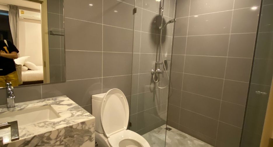 For rent 1 bed condo in Pathum Wan, Bangkok