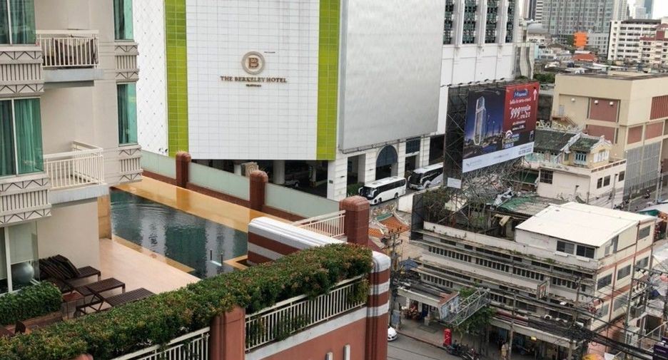 For rent 1 bed condo in Pathum Wan, Bangkok