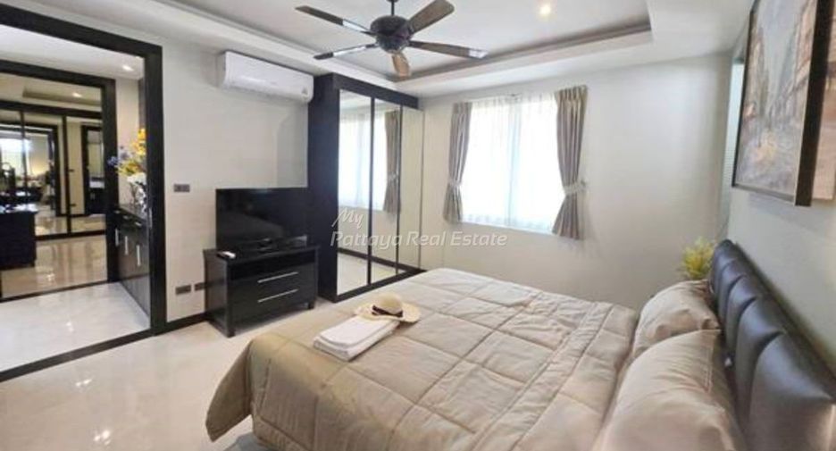 For sale 4 ベッドルーム house in Bang Lamung, Chonburi