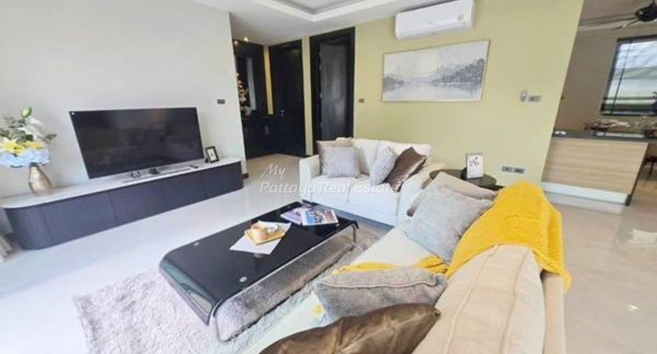 For sale 4 ベッドルーム house in Bang Lamung, Chonburi
