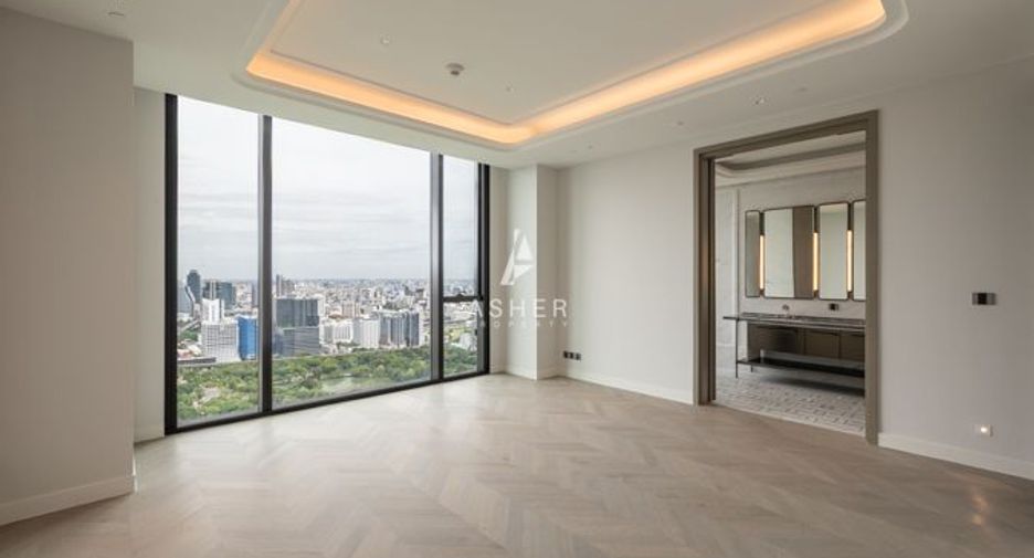 For sale 3 bedrooms condo in Sathon, Bangkok