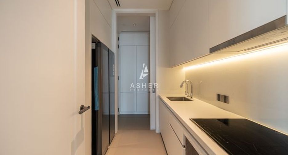 For sale 3 bedrooms condo in Sathon, Bangkok