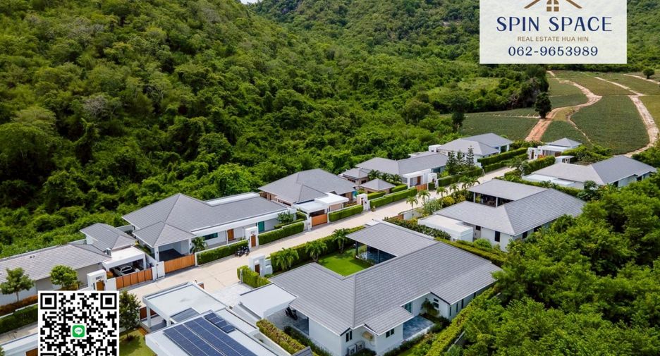 For sale 3 bedrooms villa in Hua Hin, Prachuap Khiri Khan