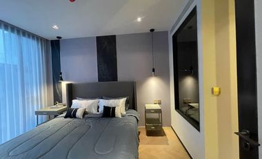 For rent 1 bed condo 