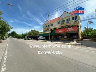 For sale 3 bed retail Space in Lat Lum Kaeo, Pathum Thani