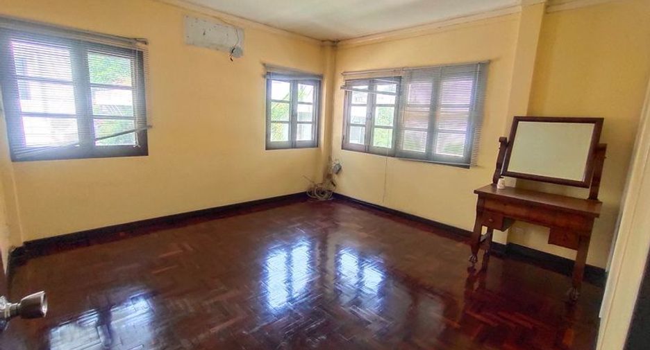 ขาย 3 ห้องนอน บ้านเดี่ยว ใน วัฒนา, กรุงเทพฯ