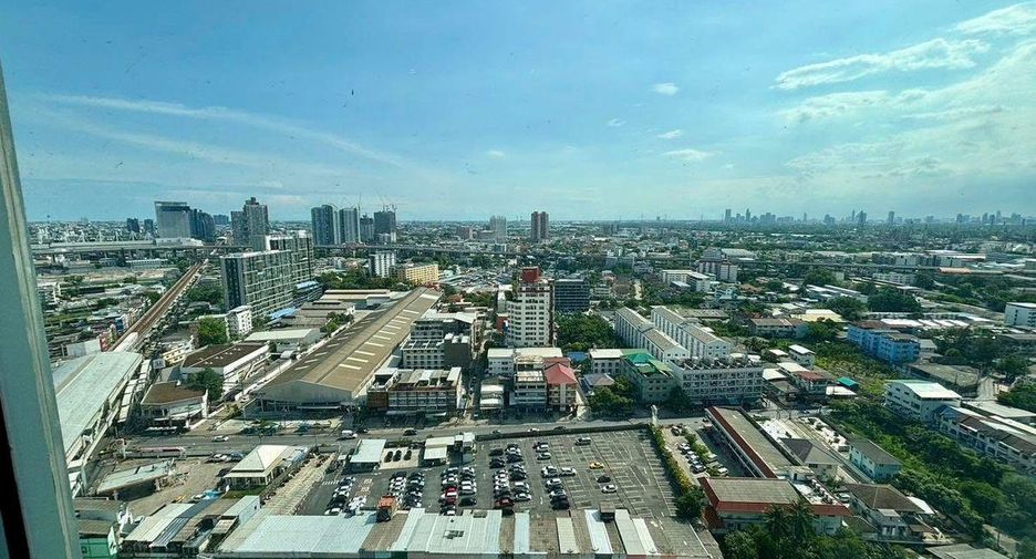 À vendre 2 chambres condo à Bang Na, Bangkok