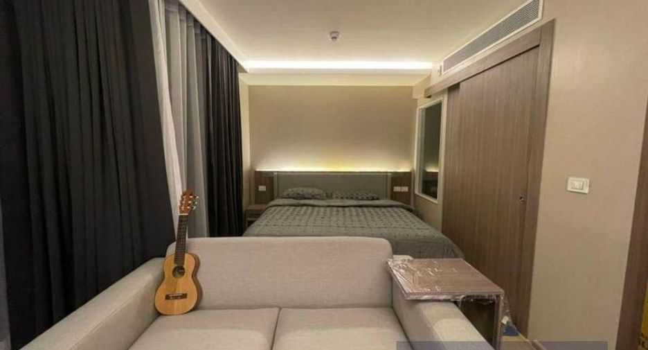 For sale 1 bed condo in Khlong Toei, Bangkok