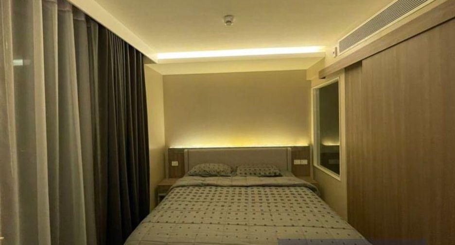For sale 1 bed condo in Khlong Toei, Bangkok