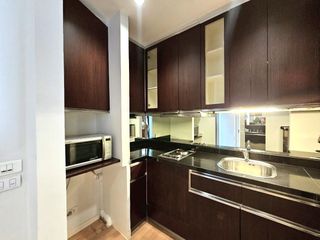 For rent 1 bed serviced apartment in Khlong Toei, Bangkok