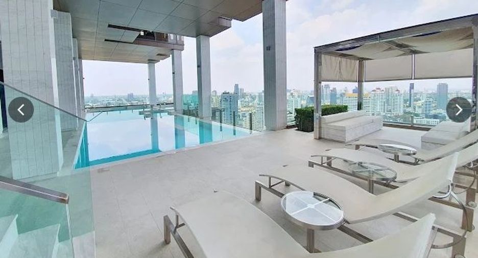 出售 2 卧室 公寓 在 Khlong Toei, 曼谷