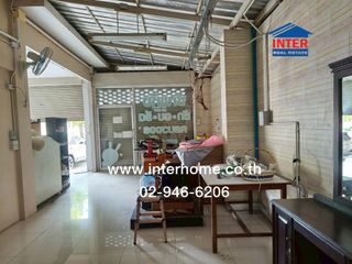 For sale 4 bed retail Space in Lam Luk Ka, Pathum Thani