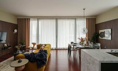 For rent 2 bed condo in Watthana, Bangkok