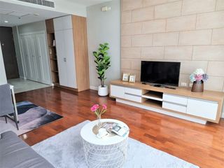 For rent 1 bed house in Khlong Toei, Bangkok