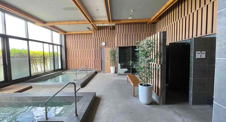 出售 1 卧室 公寓 在 Si Racha, Chon Buri