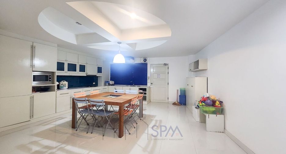 For sale 2 bedrooms condo in Cha Am, Phetchaburi