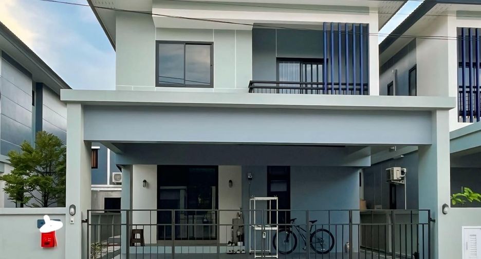 Haus zur Miete mit 3 Zimmer in Si Racha, Chonburi
