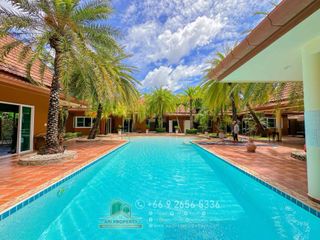 For sale 6 bed villa in Bang Lamung, Chonburi