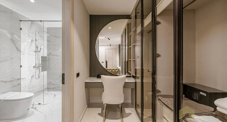 Villa en alquiler y en venta de 8 habitaciones en Bang Lamung, Chonburi