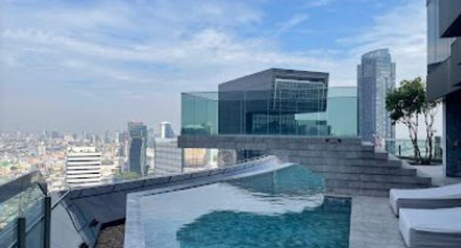 Condo en venta de 2 habitaciones en Huai Khwang, Bangkok