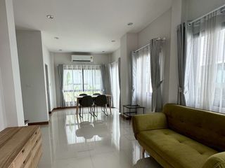 Casa en alquiler de 3 habitaciones en Saraphi, Chiang Mai