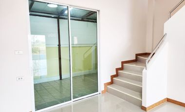 For sale 2 ベッドルーム retail Space in Lam Luk Ka, Pathum Thani