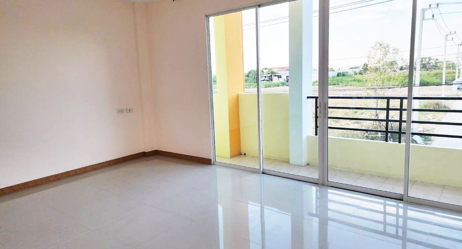 For sale 2 bedrooms retail Space in Lam Luk Ka, Pathum Thani