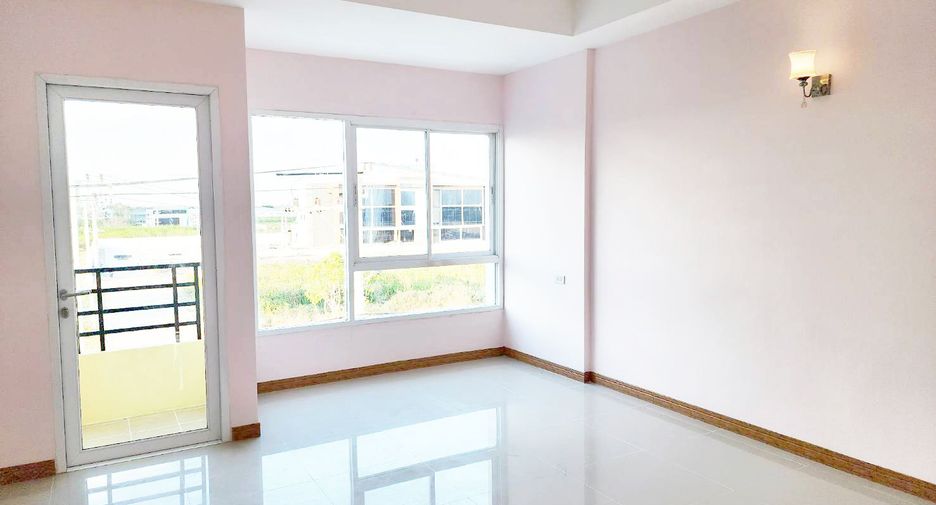 For sale 2 bedrooms retail Space in Lam Luk Ka, Pathum Thani