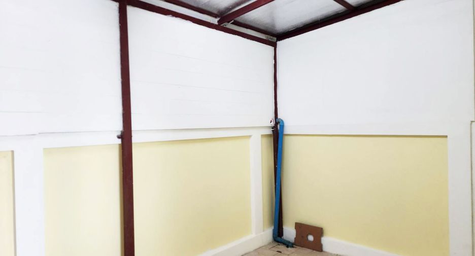For sale 2 bedrooms retail Space in Lam Luk Ka, Pathum Thani