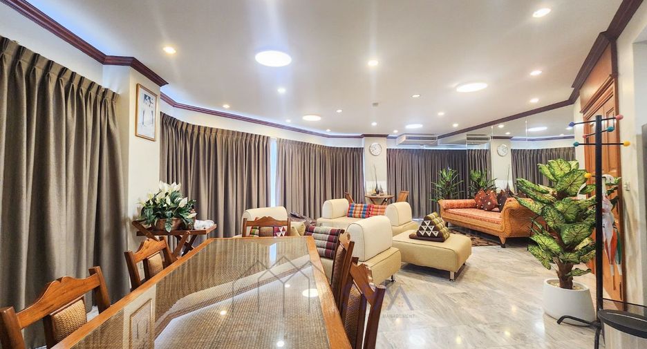 For sale 3 bedrooms condo in Hua Hin, Prachuap Khiri Khan