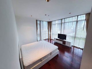 Condo en alquiler de 3 habitaciones en Pathum Wan, Bangkok