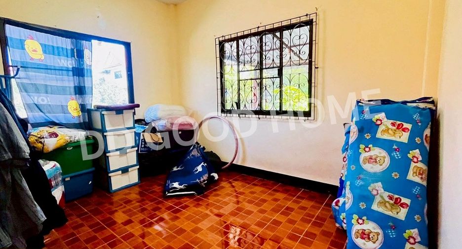 For sale 2 bedrooms house in Mueang Lamphun, Lamphun