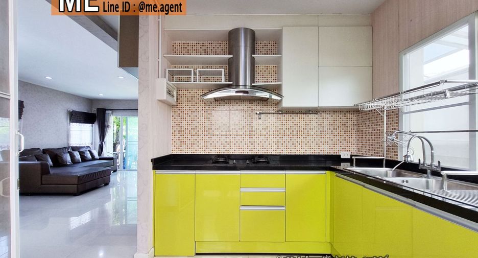 For rent 3 bedrooms house in Suan Luang, Bangkok