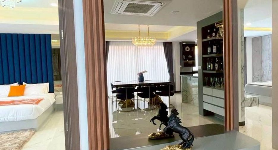 Villa en venta de 6 habitaciones en Bang Lamung, Chonburi